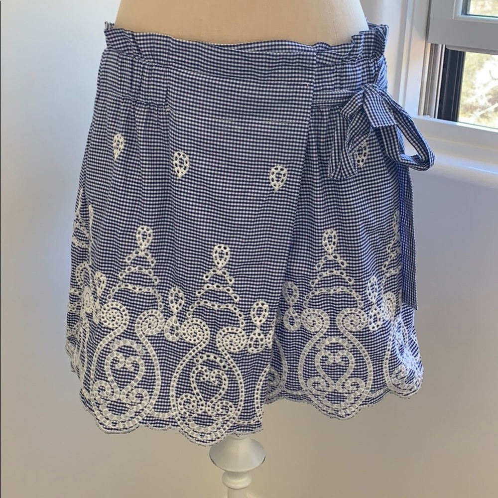 Zara Embroidered Skort Size Large - Blue/White